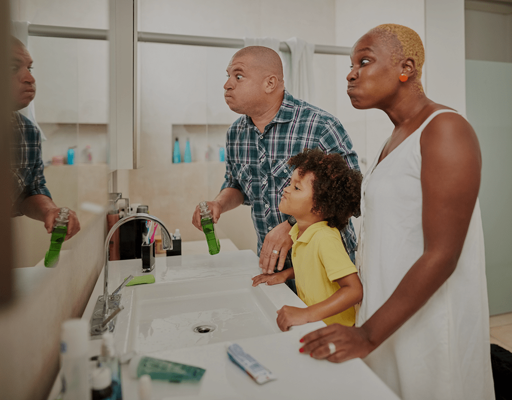 Antiseptic Vs. Antibacterial Mouthwash NatruSmile